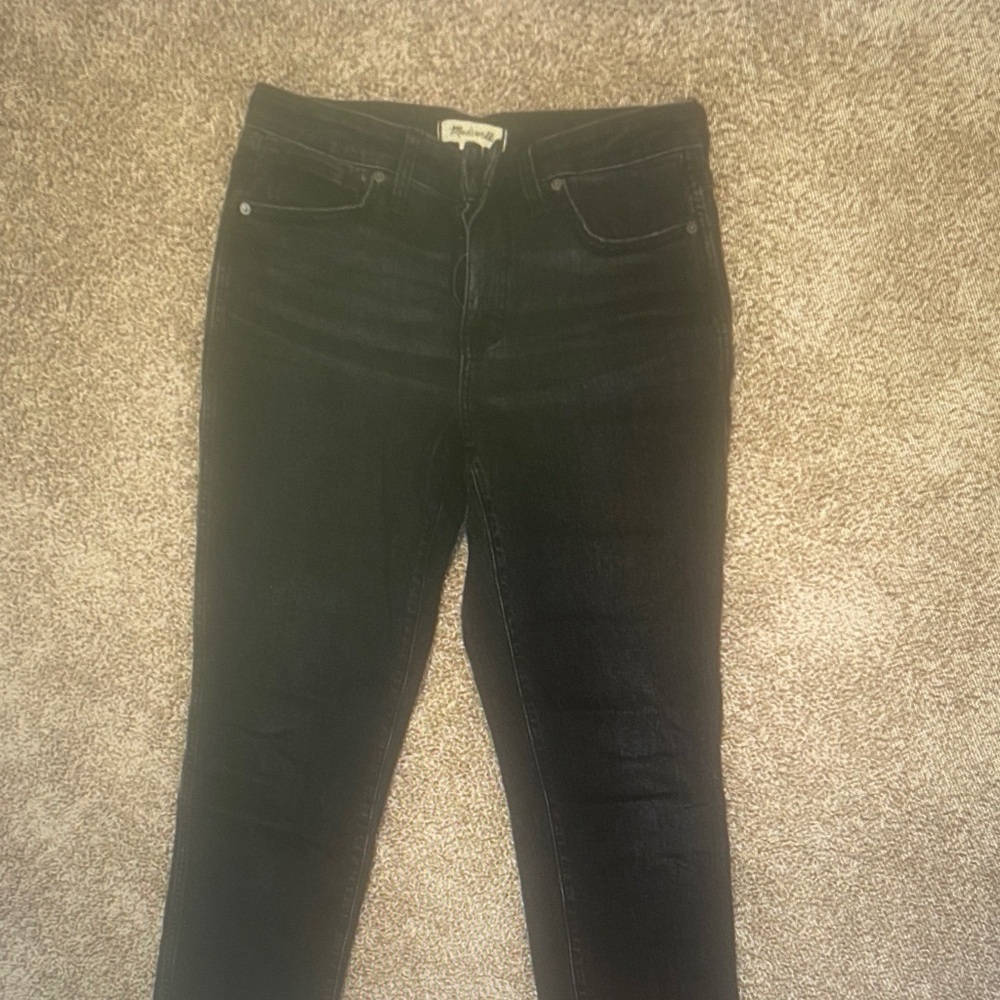 Madewell Straight Leg Jeans in Black Wash